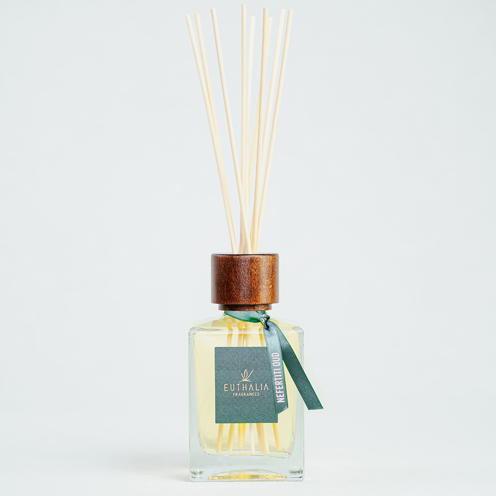 nefertiti_oud_diffusore_a_bastoncini